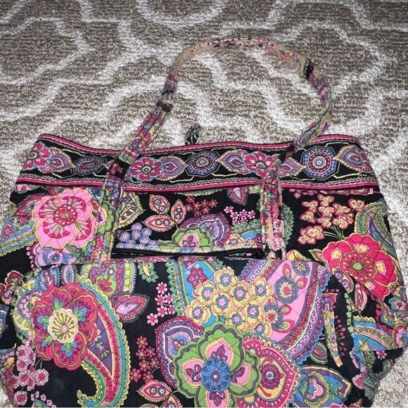 Vera Bradley large purse - Picture 5 of 7